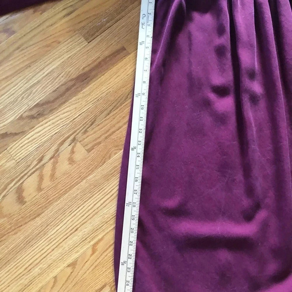 Off the shoulder mid length maternity dress - Picture 3 of 6